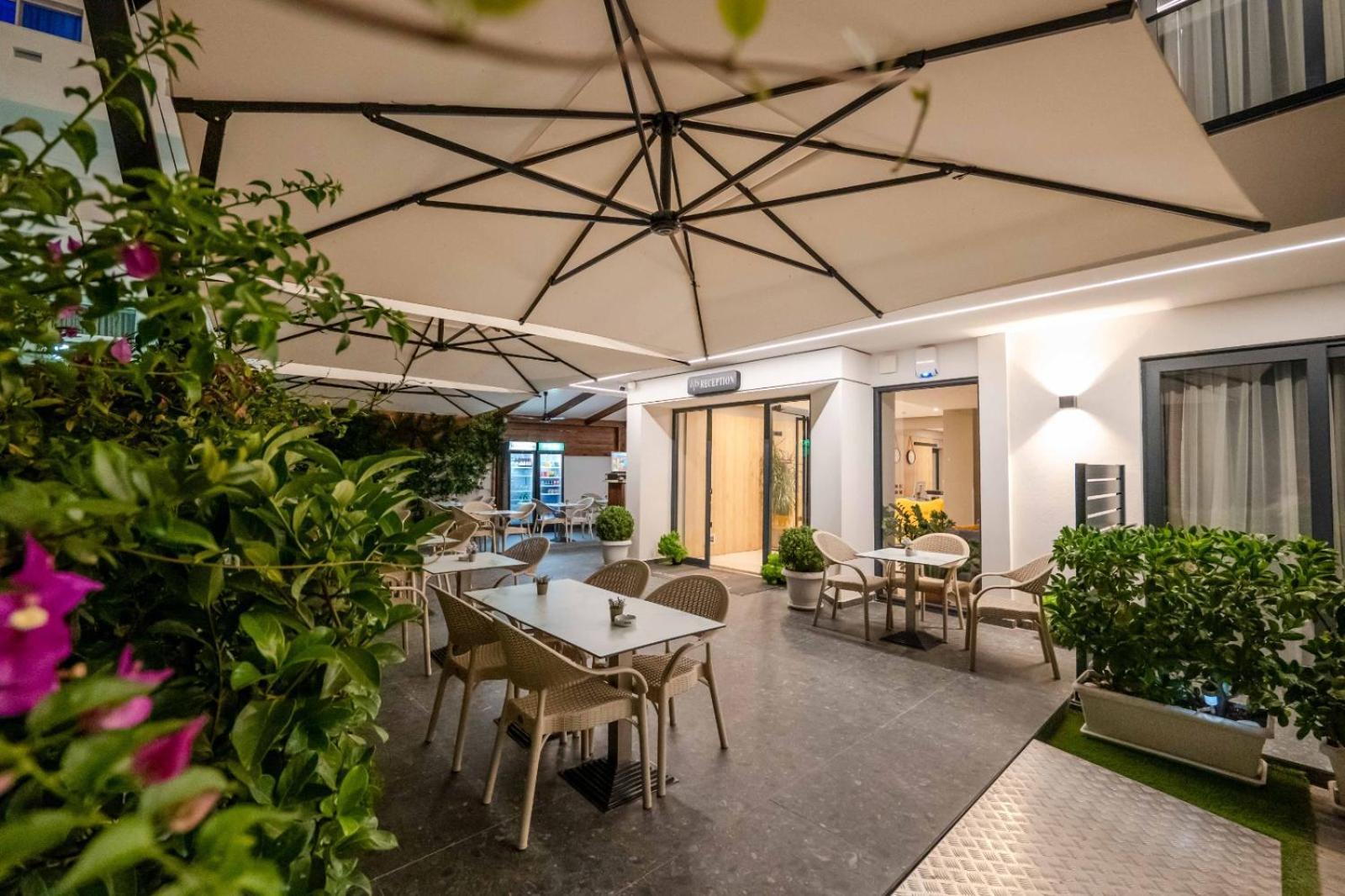 Portanova Hotel Sarandë